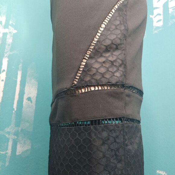 Unique Mesh Panel Detailing Pencil Skirt UK 10 - Picture 6 of 8